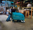 5700 Industrial Strength Floor Scrubber alt 7