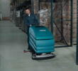 5700 Industrial Strength Floor Scrubber alt 3